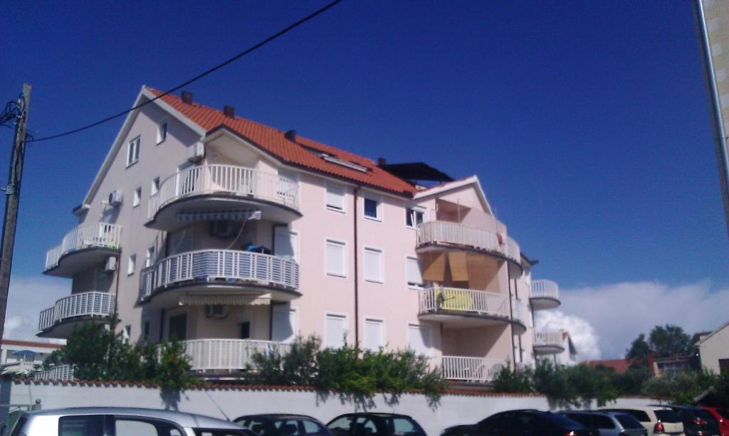 Apartments Little Castle Водице Стая снимка